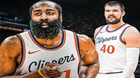 巴萨女足5、6球精准任意球死角破门，惊艳全场！